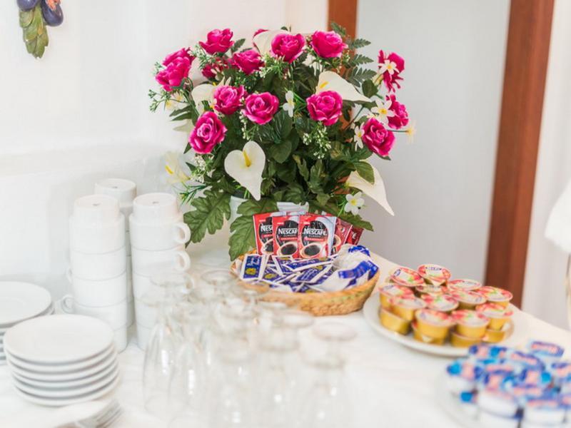 San Francisco Bed & Breakfast 2*